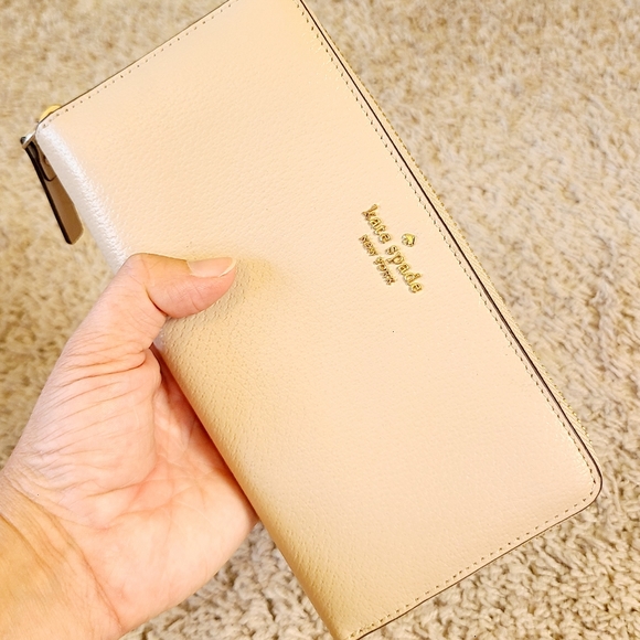 Kate Spade Grove Street Carli Satchel and Wallet - Picture 9 of 12